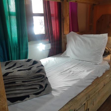 La Siesta India Manali Hostel Bagian luar foto