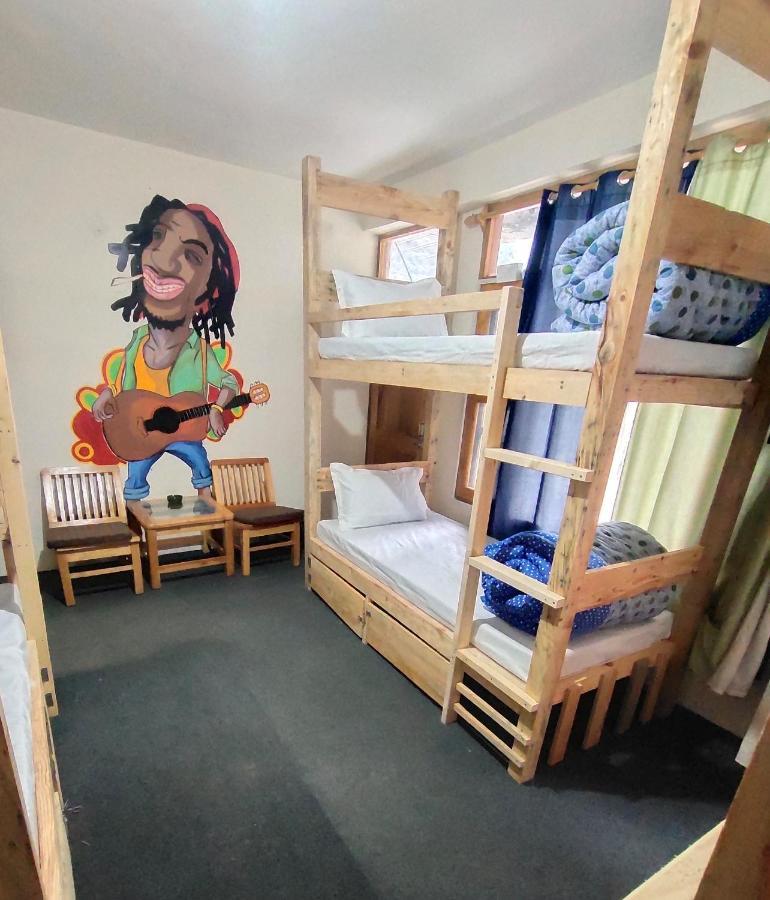La Siesta India Manali Hostel Bagian luar foto