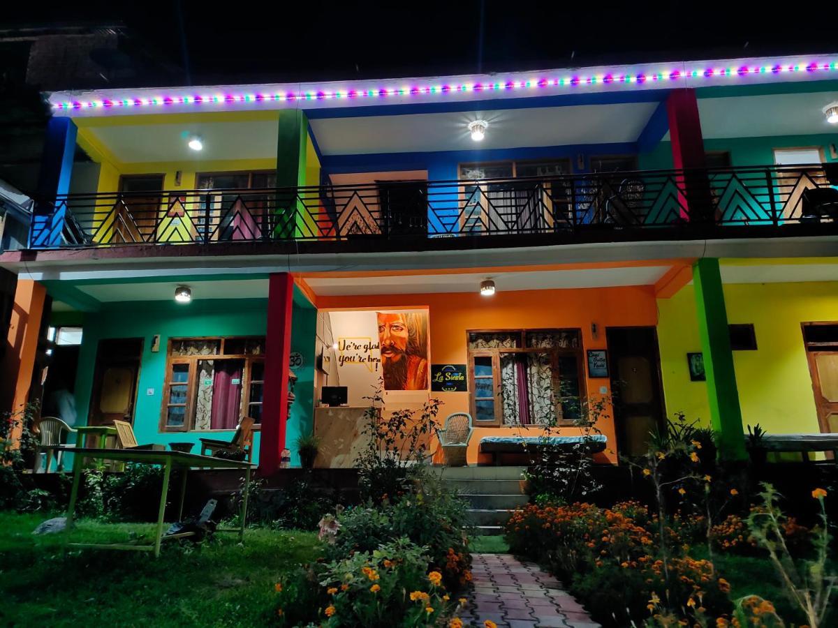 La Siesta India Manali Hostel Bagian luar foto