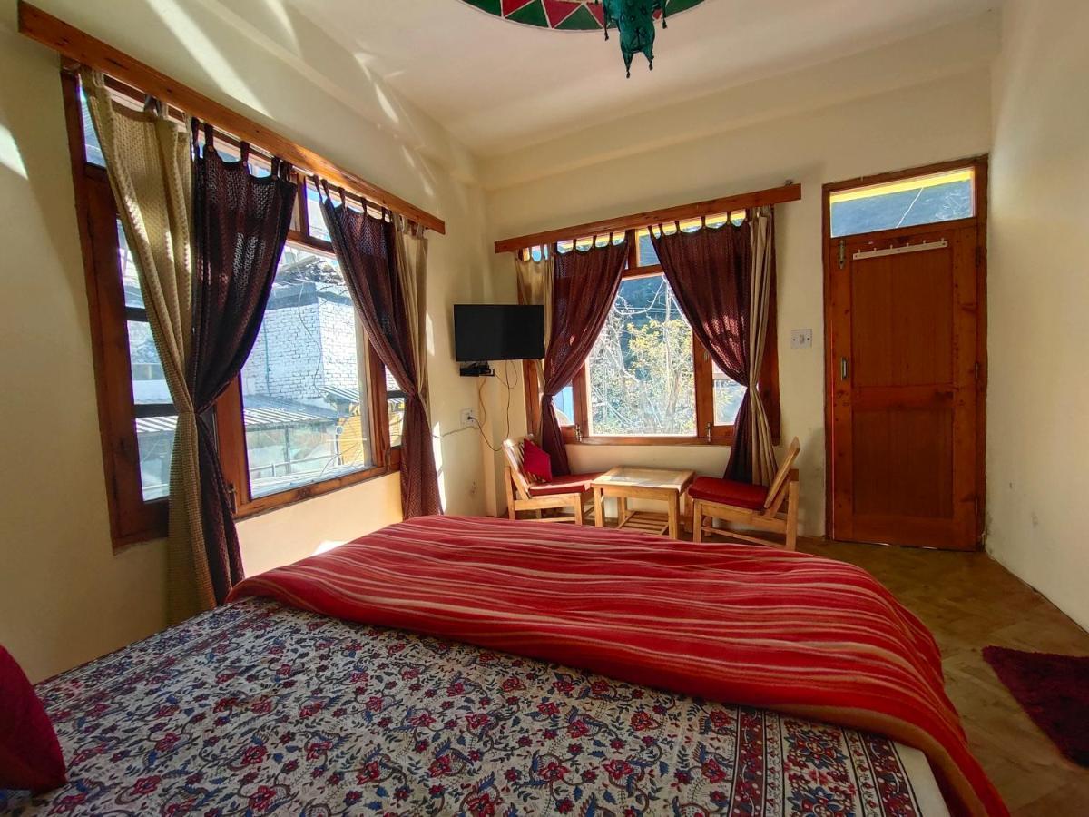 La Siesta India Manali Hostel Bagian luar foto
