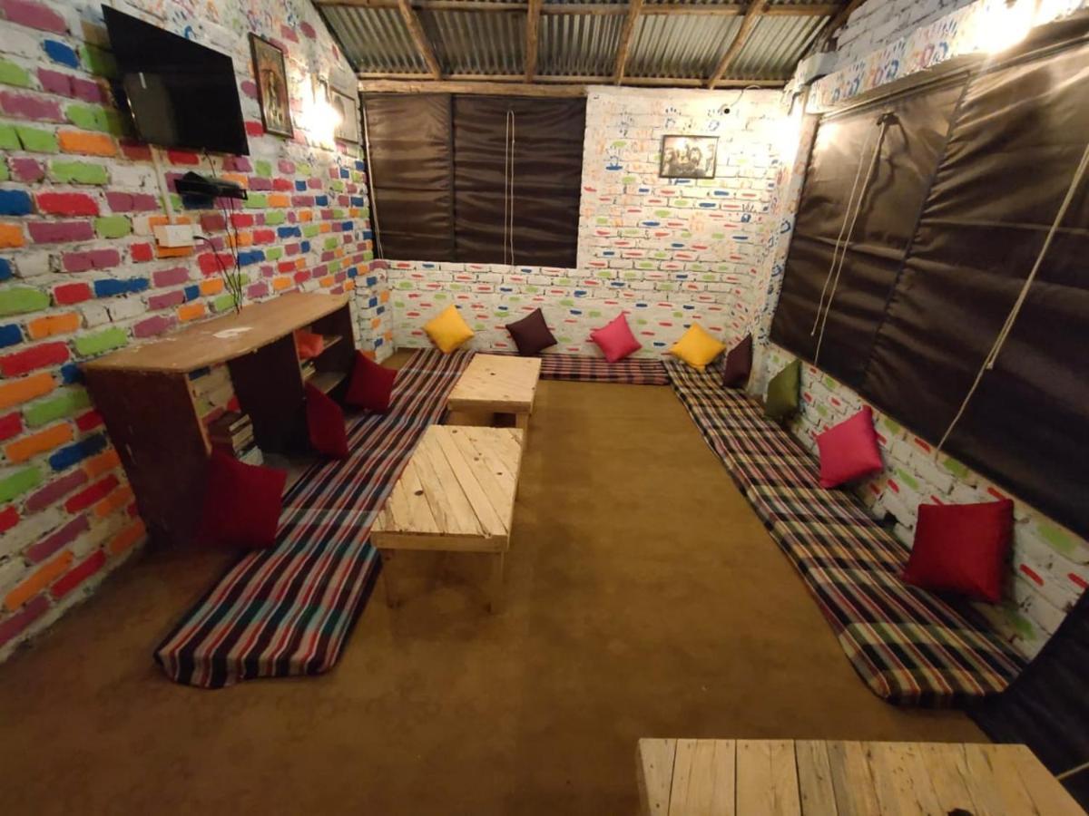 La Siesta India Manali Hostel Bagian luar foto